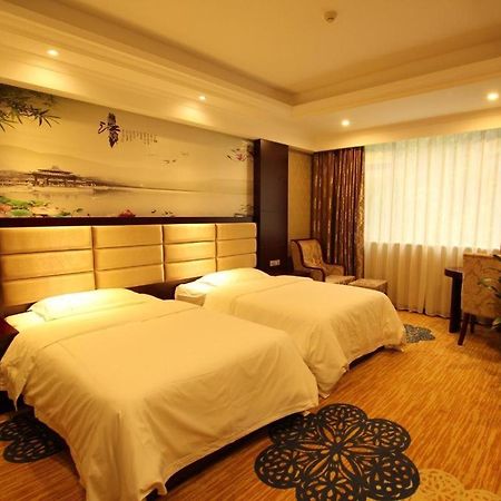 Yangshuo New West Street Hotel Vip מראה חיצוני תמונה
